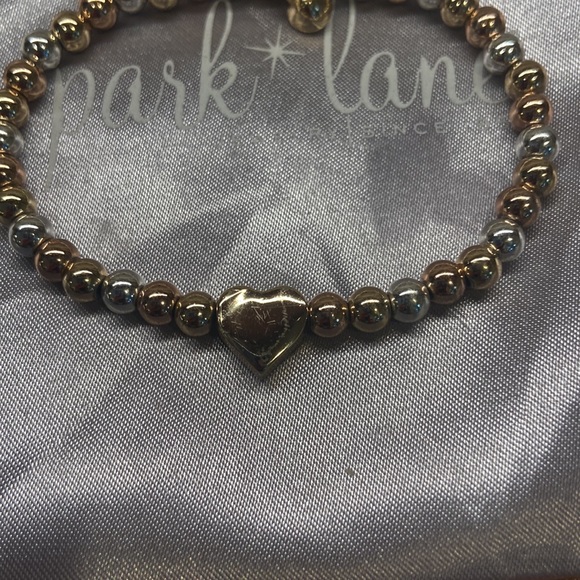 Rose gold and silver tone rhinestone heart stretch bracelet - Picture 4 of 4